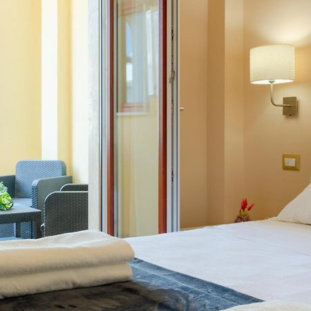 L'Affaccio Rooms - Lungomare Gallipoli Bagian luar foto