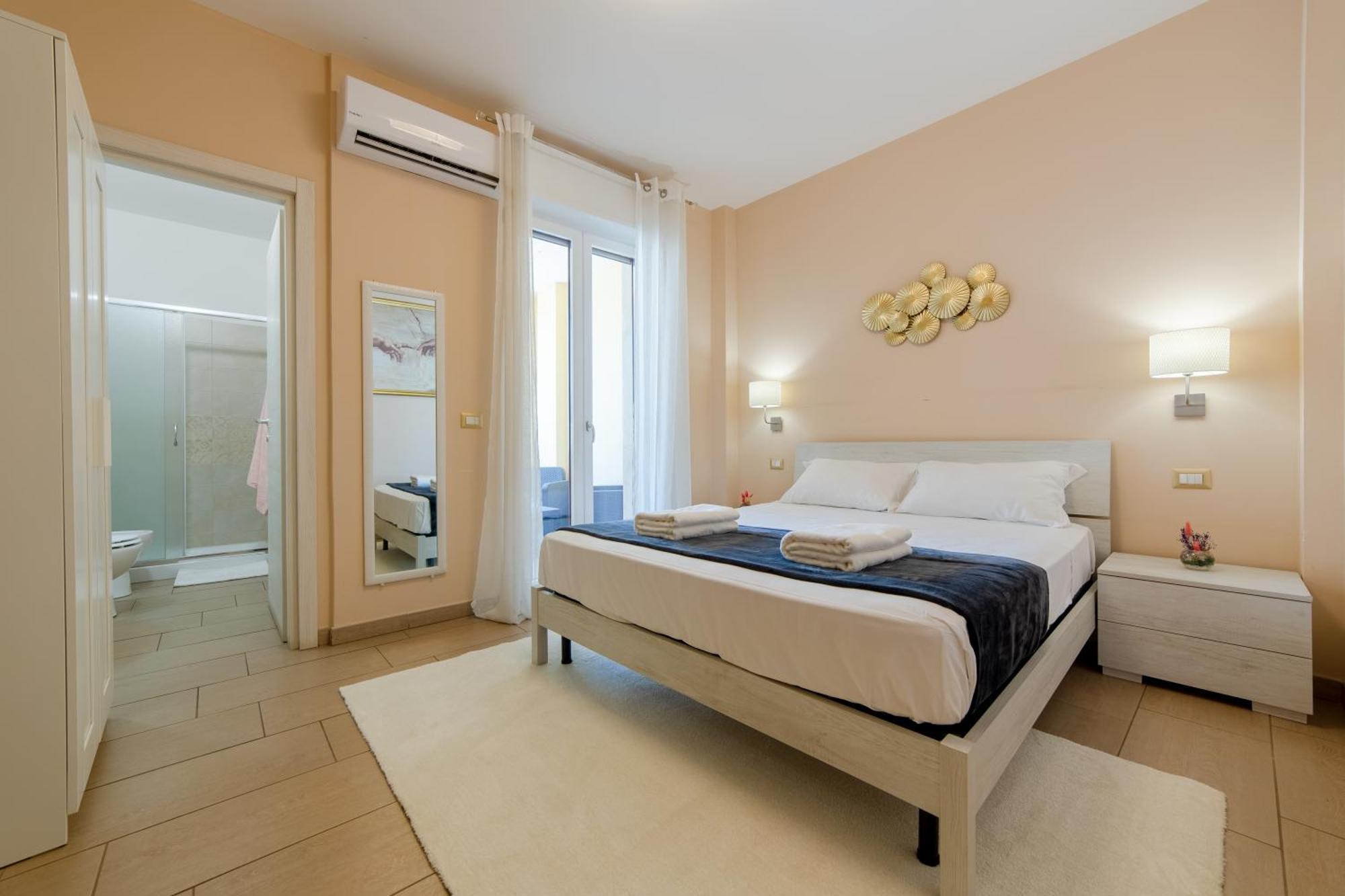 L'Affaccio Rooms - Lungomare Gallipoli Bagian luar foto