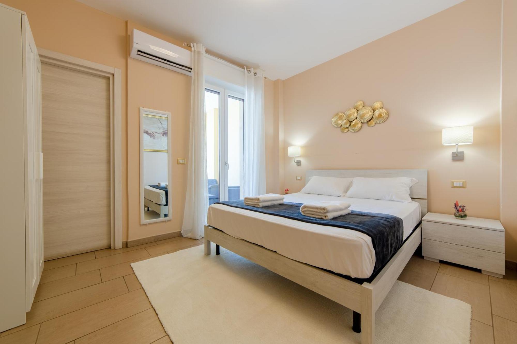 L'Affaccio Rooms - Lungomare Gallipoli Bagian luar foto