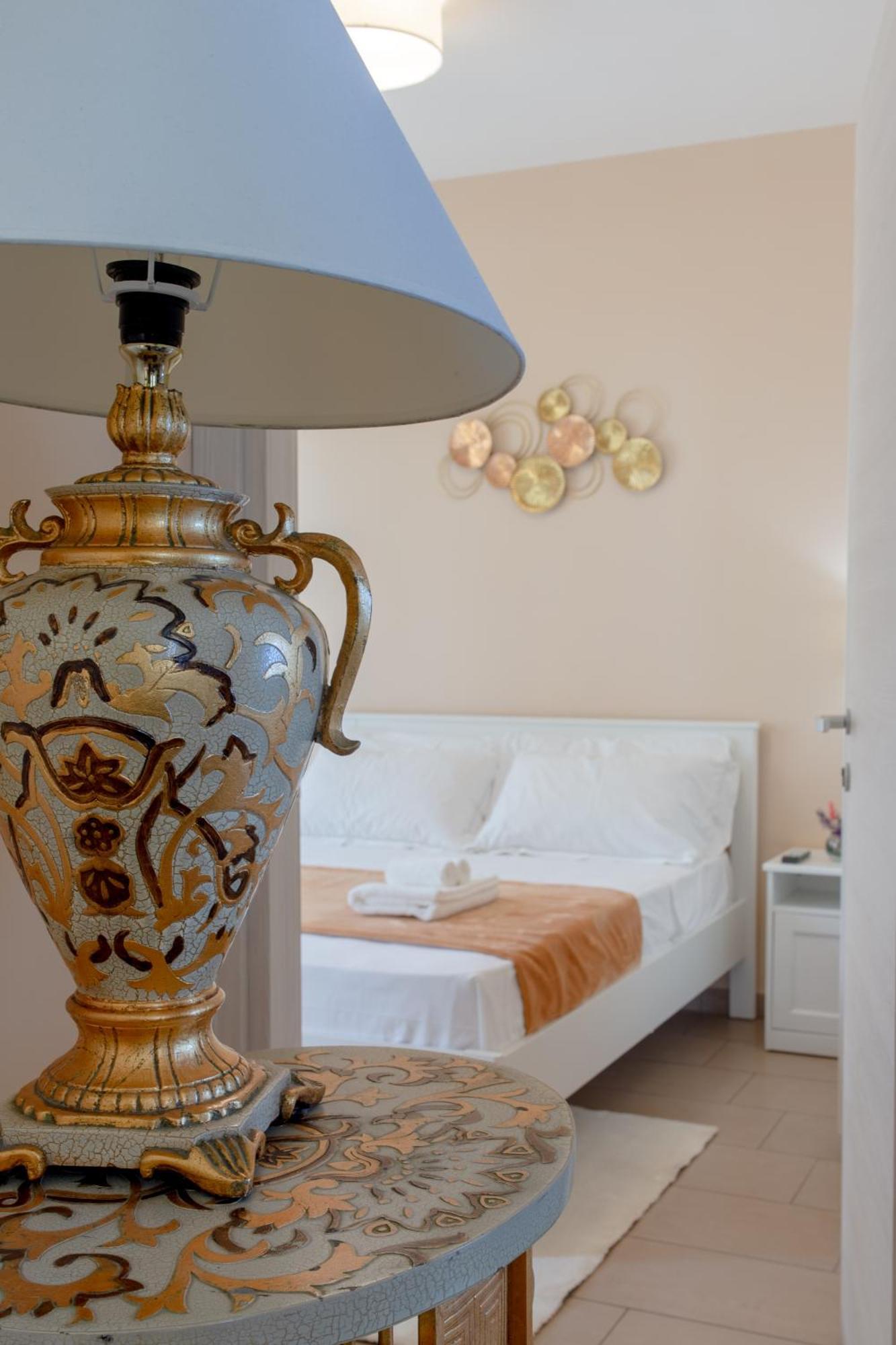 L'Affaccio Rooms - Lungomare Gallipoli Bagian luar foto